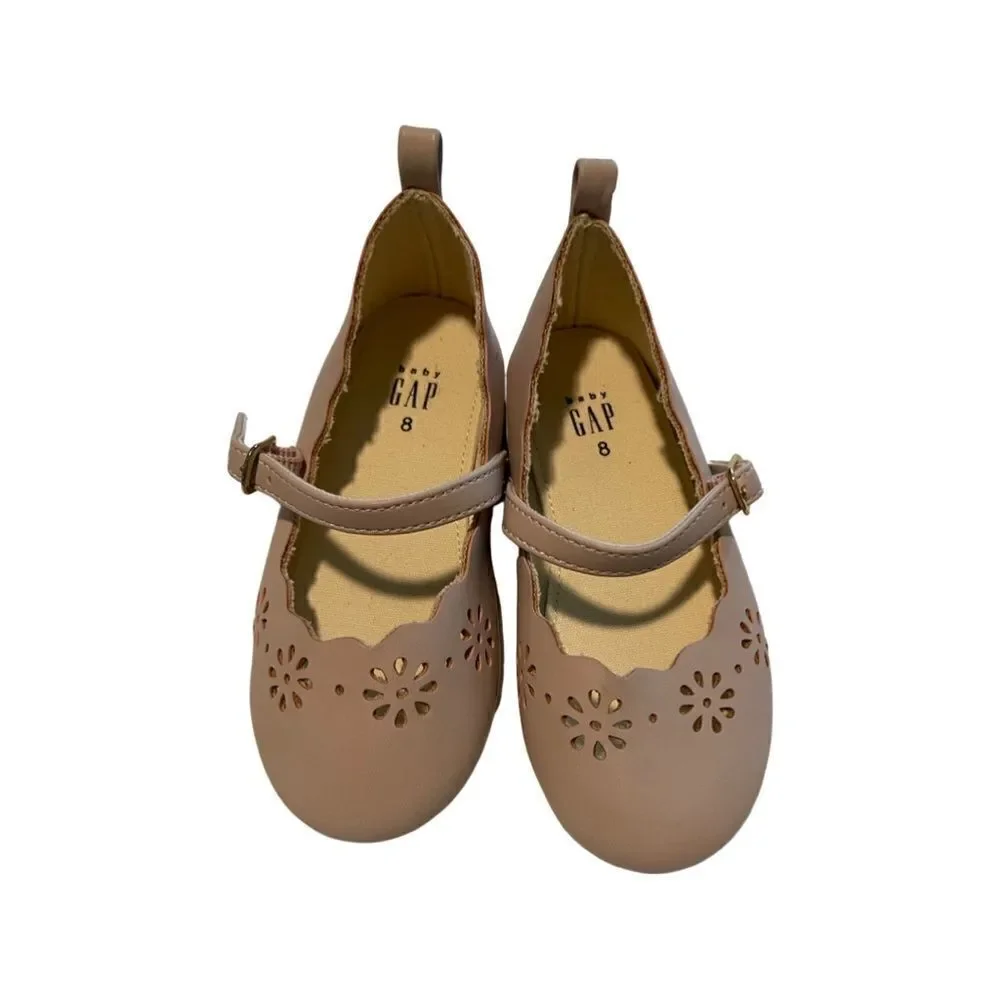 NEW - Gap dress shoes - pale pink- little girls size 8